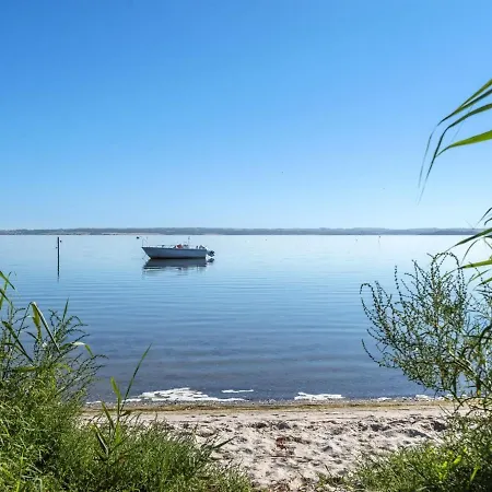 Holiday Thruid - 10m From The Sea In Funen Prázdninový dům