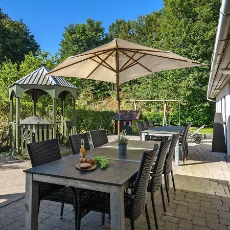 Prázdninový dům Holiday Thruid - 10m From The Sea In Funen